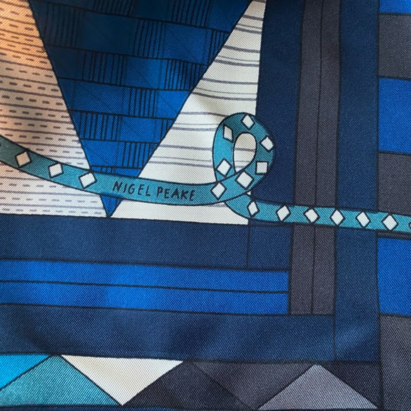 HERMES Patchwork Horse Silk Shawl Scarf - Picture 10 of 11